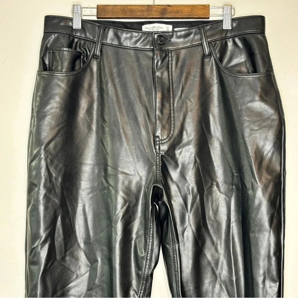 Abercrombie & Fitch Black Straight Leg Pants - Picture 4 of 12